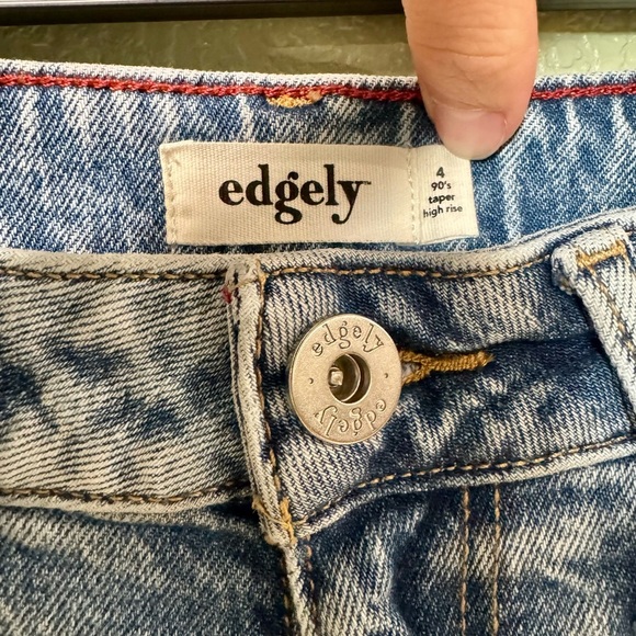 Edgely Jeans - Picture 4 of 5